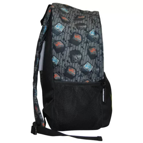 Mochila infantil de 40cm com estampa temática de Minecraft, bolsos laterais em tela e fundo preto.