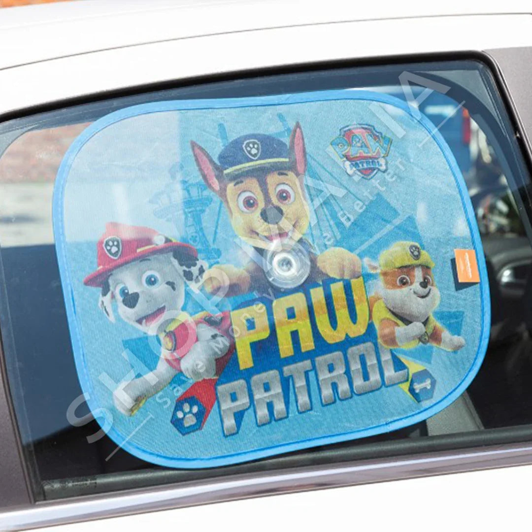 Parasol lateral infantil para carro com personagens da Patrulha Pata em janela de automóvel.