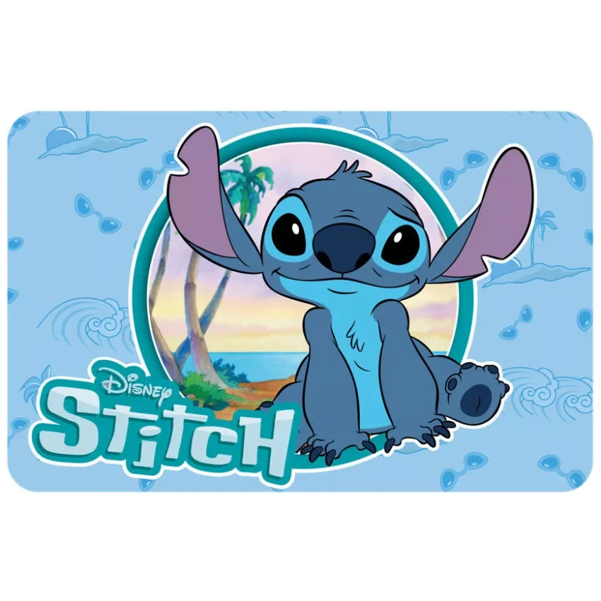 Tapete infantil azul com o personagem Stitch em cenário de praia, tema Disney.